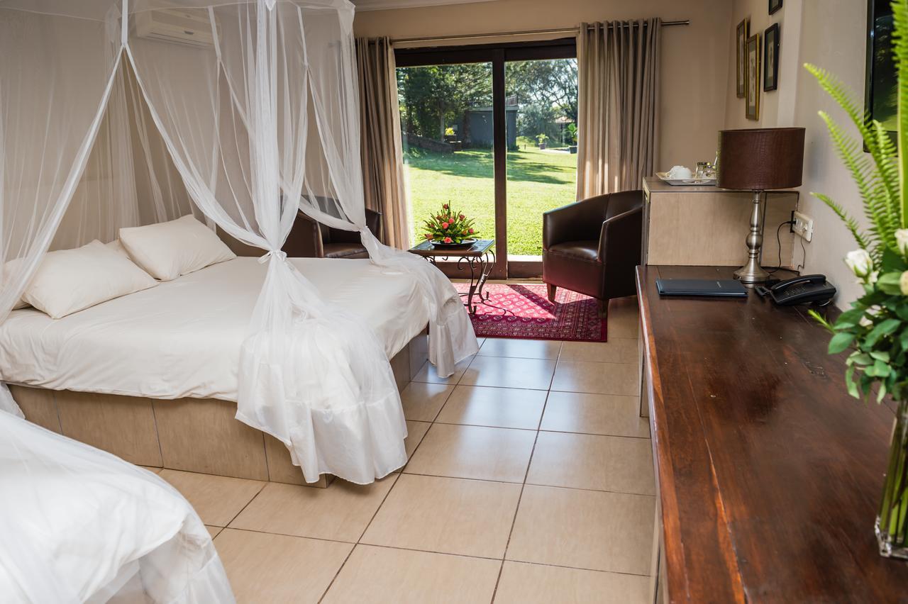 Royal Solwezi Hotel Екстериор снимка