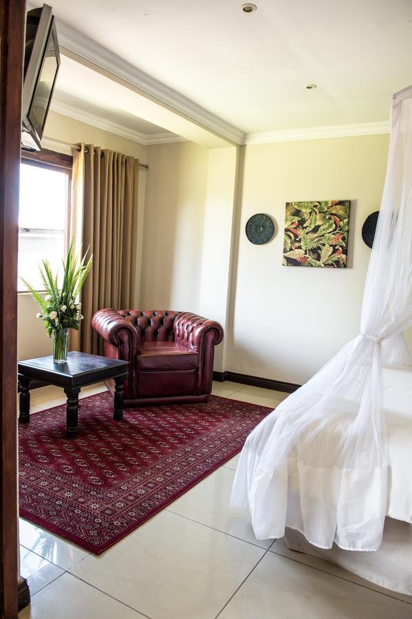 Royal Solwezi Hotel Екстериор снимка